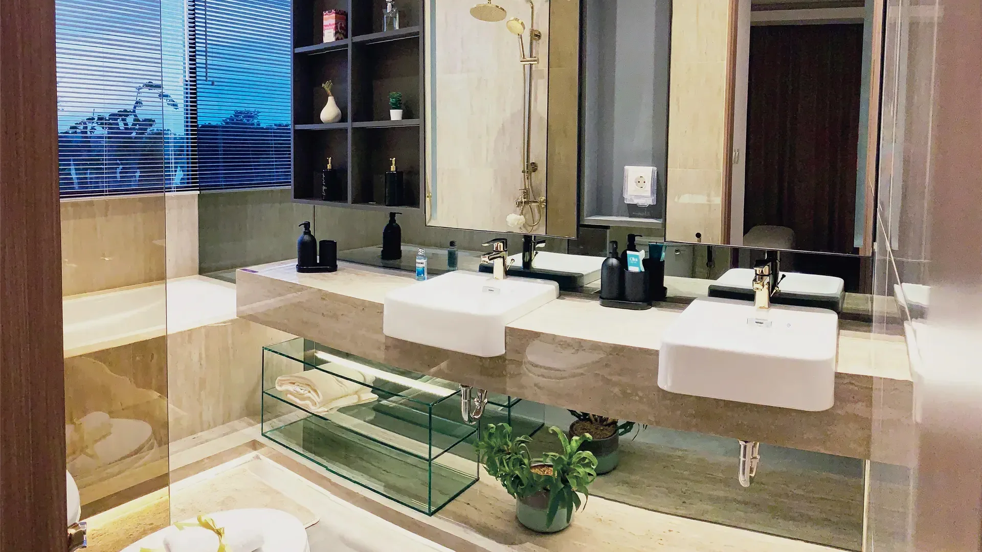 Lake Vista Pavilion (8x16) Shila at Sawangan 5