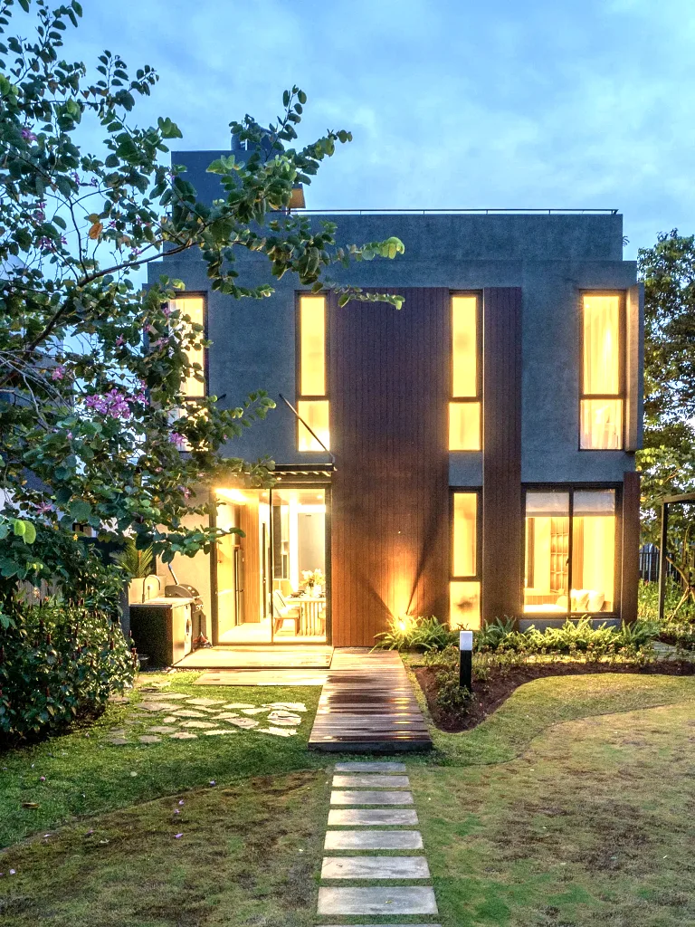 Lake Vista Portico (9x21) Shila at Sawangan 5