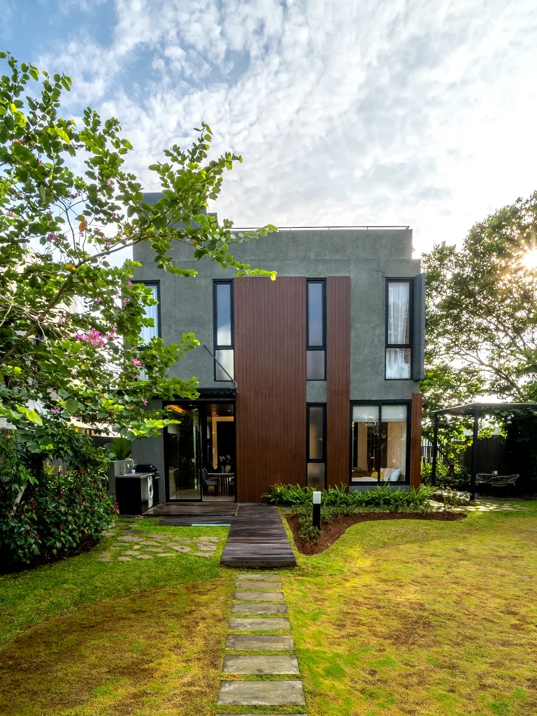 Lake Vista Portico (9x21) Shila at Sawangan 9